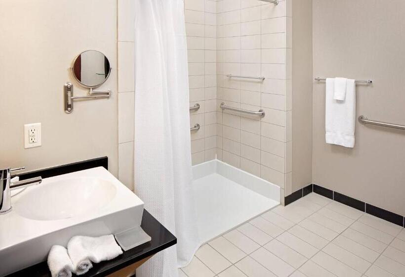 Люкс 2 Спальни, Springhill Suites By Marriott Green Bay
