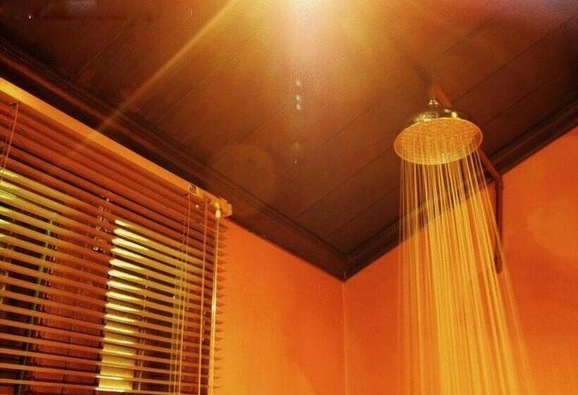 标准间, Tri Yaan Na Ros Colonial House