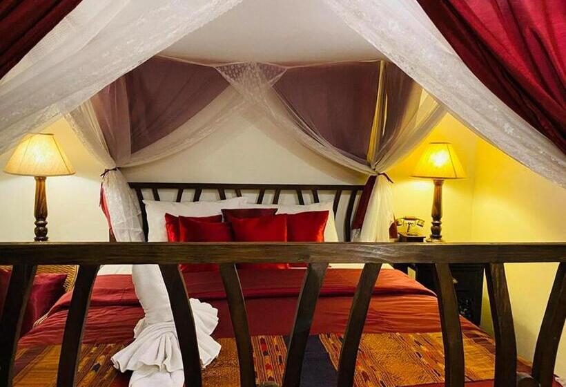 标准间, Tri Yaan Na Ros Colonial House