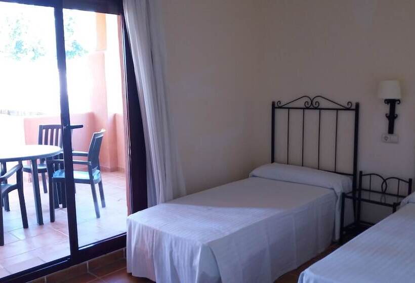 Апартаменты 3 Спальни, Royal Suites Marbella