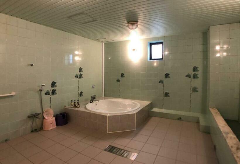 חדר סטנדרט עם מיטת קינג, Xenia Takinoyashiro