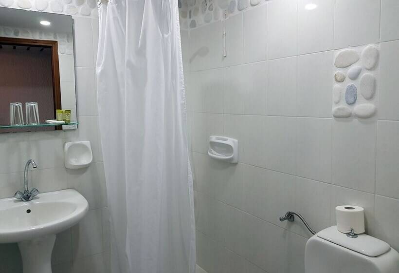 استودیوی استاندارد, Anema By The Sea Guesthouse