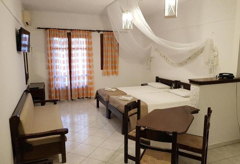 חדר סטודיו סטנדרד, Anema By The Sea Guesthouse