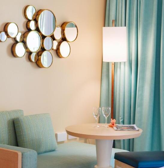 豪华园景房, Bay Gardens Beach Resort & Spa