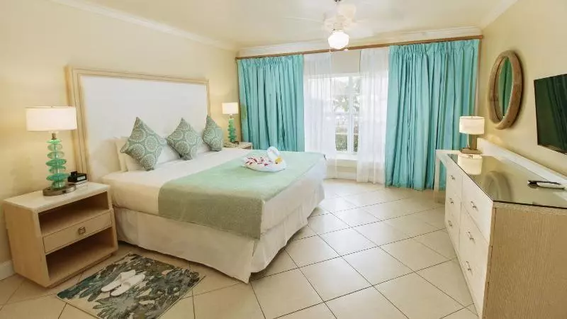 اتاق استاندارد, Bay Gardens Beach Resort & Spa