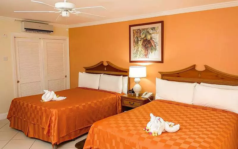 اتاق لوکس با چشم‌انداز باغ, Bay Gardens Beach Resort & Spa