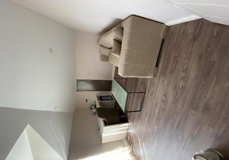 스탠다드 룸 킹사이즈 침대, Hyatt Regency Lost Pines Resort And Spa