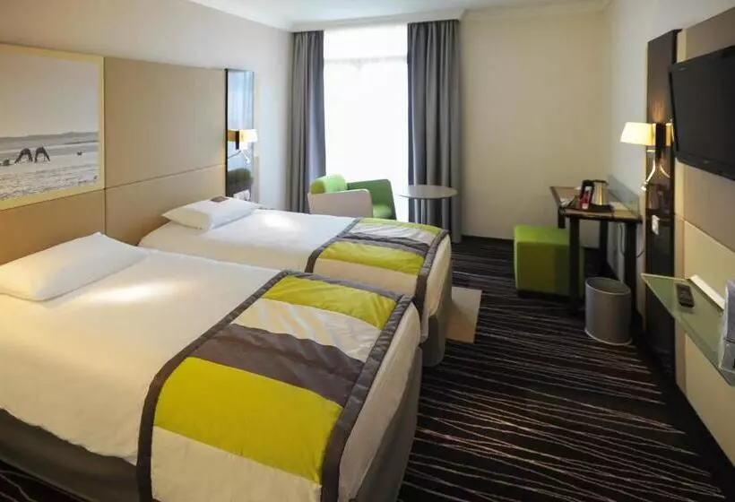 اتاق استاندارد با بالکن, Mercure Granville Le Grand Large