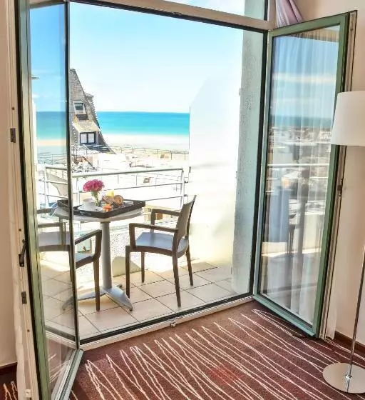 اتاق دوبلکس, Mercure Granville Le Grand Large