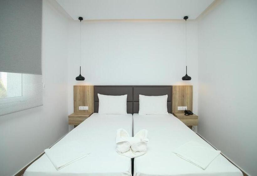 带1间卧室的公寓侧面带海景, Naias