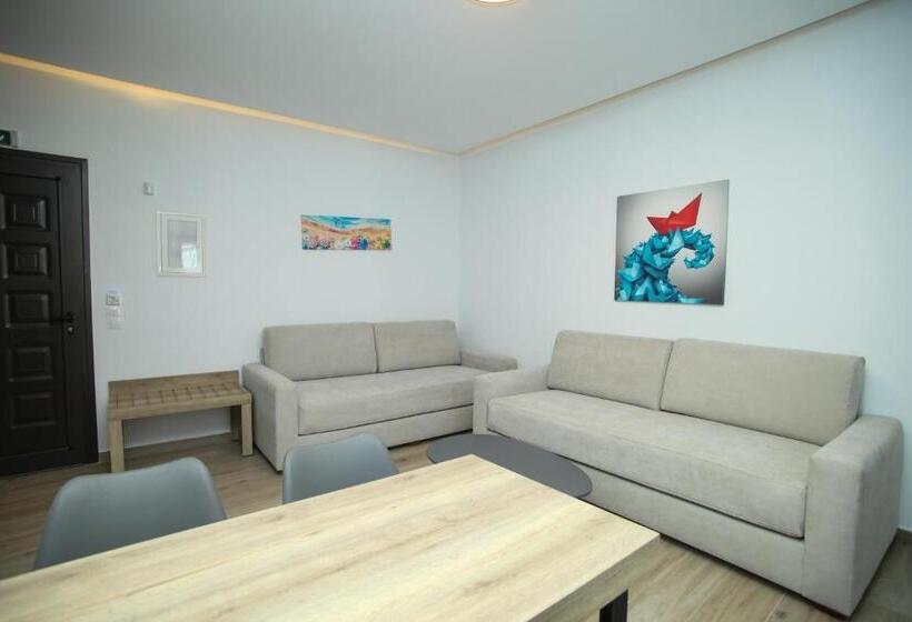 带1间卧室的公寓侧面带海景, Naias