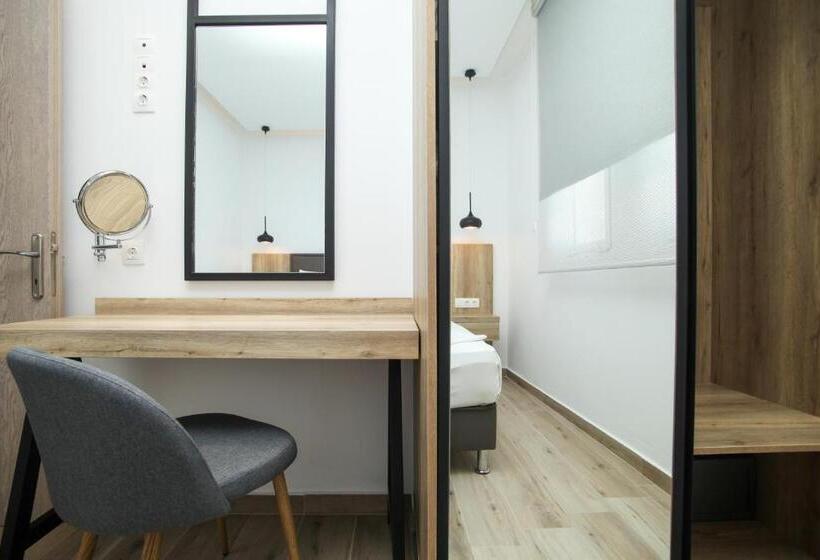 带1间卧室的公寓侧面带海景, Naias