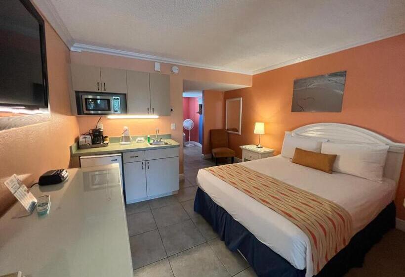 غرفة قياسية مطلّة علي حمام السباحة, Pelican Point On Clearwater Beach