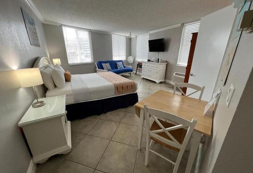 إستوديو قياسى, Pelican Point On Clearwater Beach