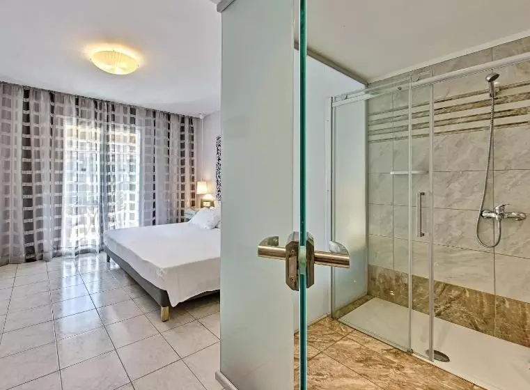 اتاق استاندارد, Sunrise Zante  Adults Only
