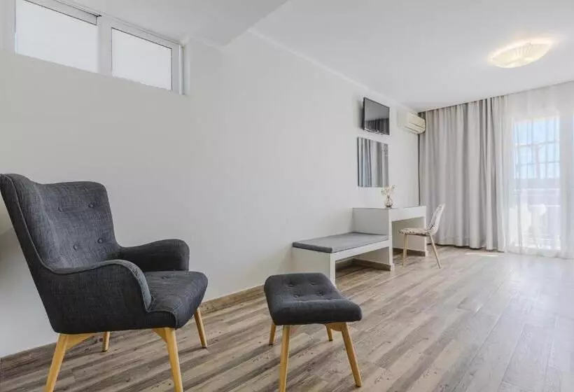 مجموعه ویستا شهر, Sunrise Zante  Adults Only