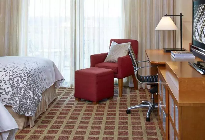 キングサイズベッドのスタンダードルーム, World Golf Village Renaissance St. Augustine Resort