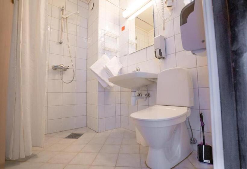 חדר סטנדרט יחיד, Innvik Fjordhotell