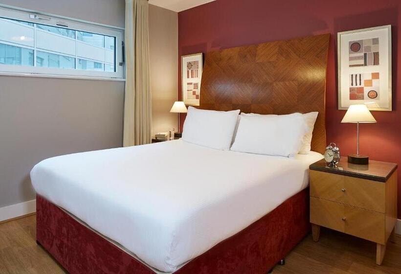 带2个卧室的公寓, Marlin Apartments  London Bridge Empire Square