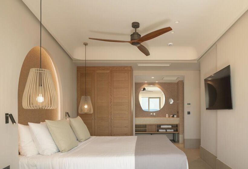 Полулюкс Вид на Море, Paralos Venus Suites Adults Only