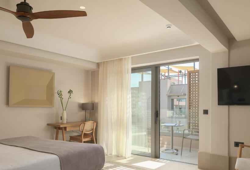 주니어 스위트, Paralos Venus Suites Adults Only