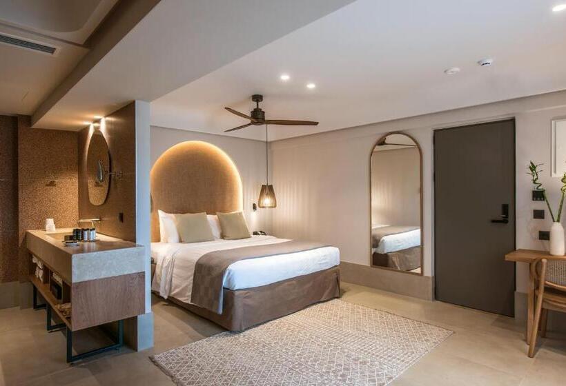 주니어 스위트, Paralos Venus Suites Adults Only