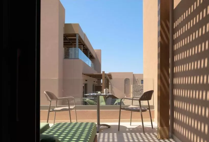 デラックスルーム, Paralos Venus Suites Adults Only
