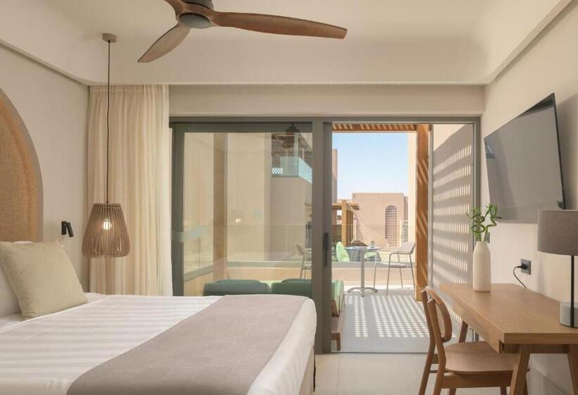 Номер Deluxe, Paralos Venus Suites Adults Only