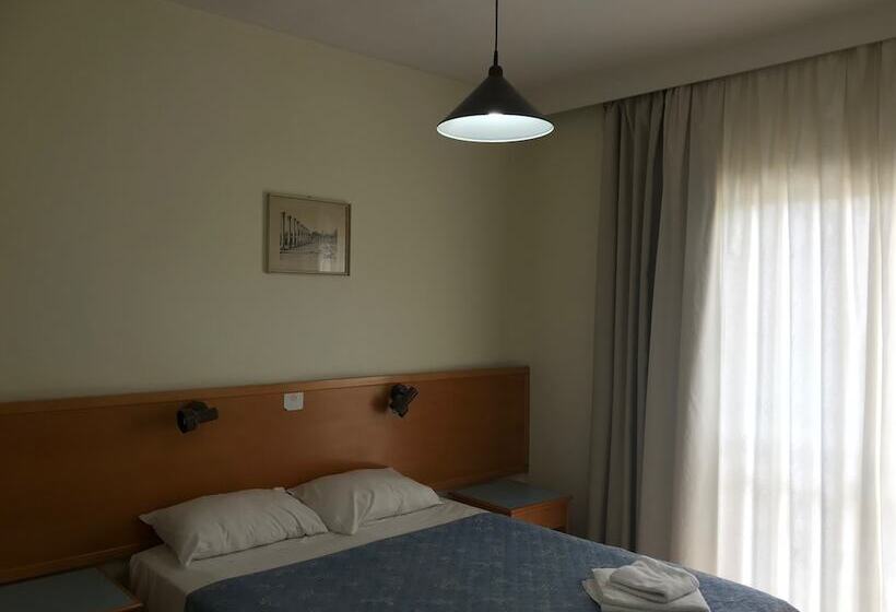 Студия Стандарт Interior, M Boutique Hotel   Designed For Adults