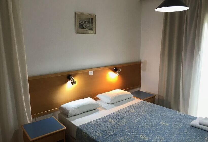 Апартаменты 2 спальни Вид на Бассейн, M Boutique Hotel   Designed For Adults