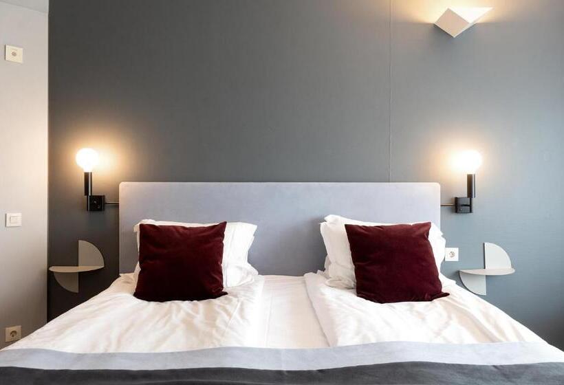 חדר סופריור, Elite Park