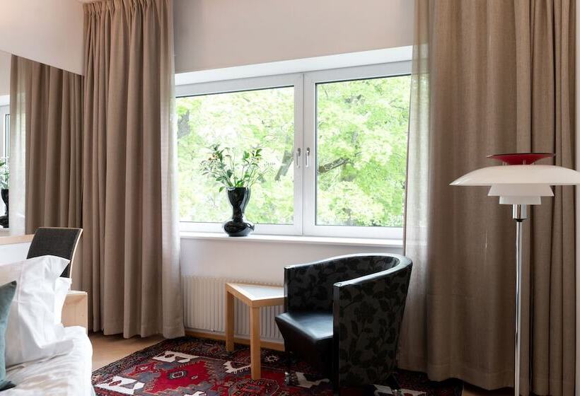 חדר אקונומי, Elite Park