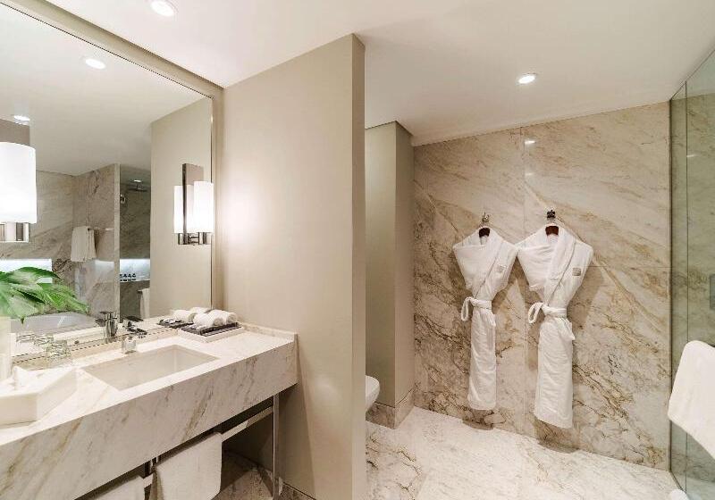 스위트 킹사이즈 침대, Fairmont Rio De Janeiro Copacabana