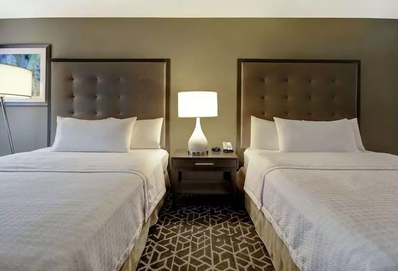 Sviitti Poreallas, Homewood Suites By Hilton Edgewater