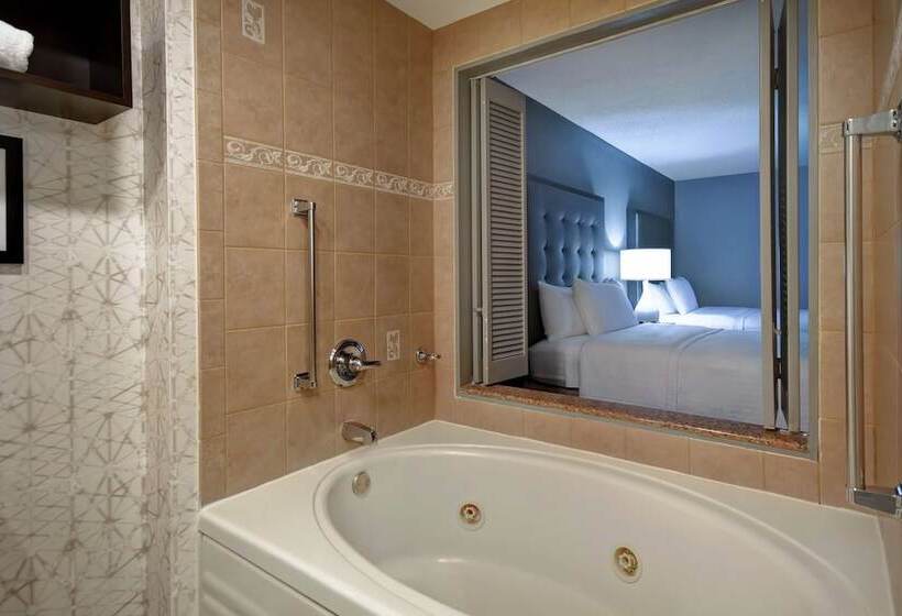 자쿠지 스위트, Homewood Suites By Hilton Edgewater