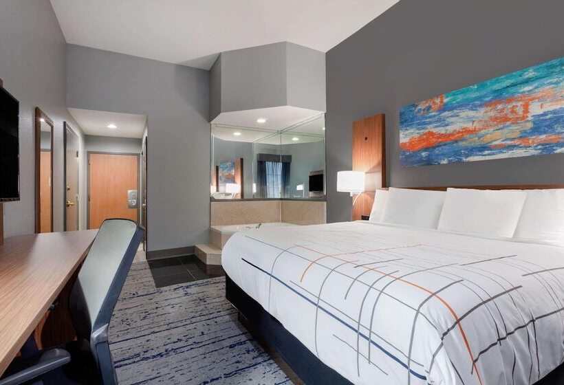 إستوديو سوبيريور, La Quinta Inn & Suites By Wyndham St. Petersburg Northeast