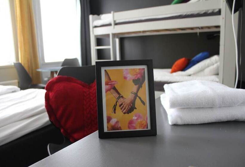 חדר משפחתי, Lillehammer Stasjonen