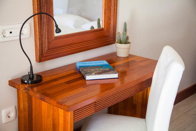 高级大房间, Meltemi Village