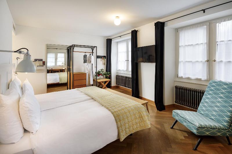 高级大房间, Meltemi Village