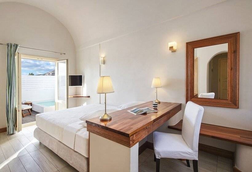 标准工作室, Meltemi Village