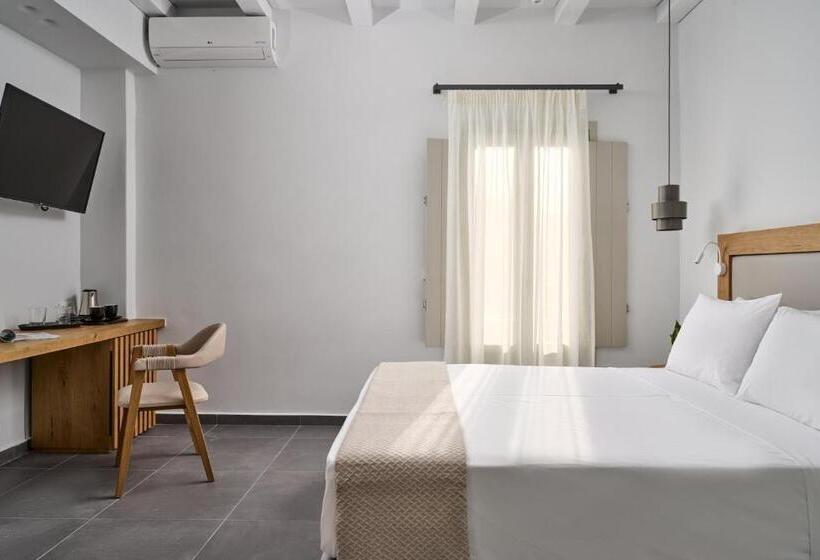 标准间, Meltemi Village