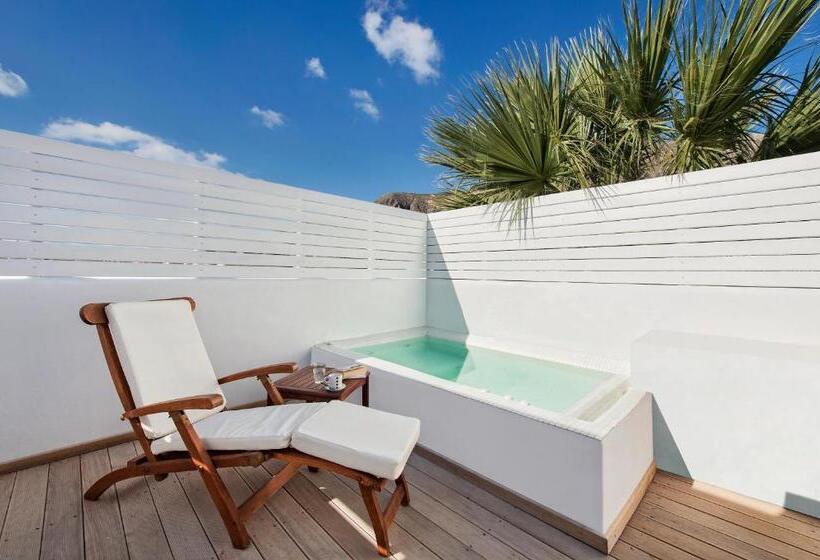 带按摩功能的小型套房, Meltemi Village