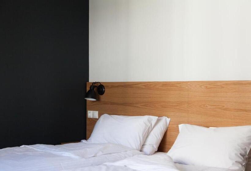 غرفة إقتصادية داخلية, Park