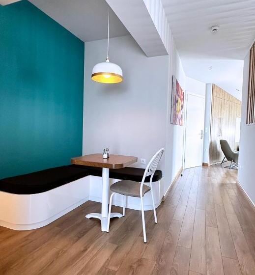 غرفة قياسية, Park