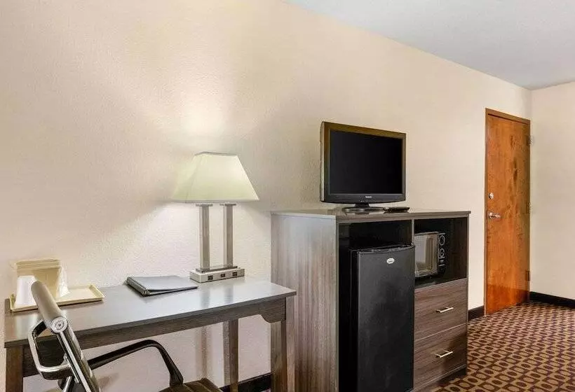 ２ダブルベッドのスタンダードルーム, Quality Inn High Point  Archdale