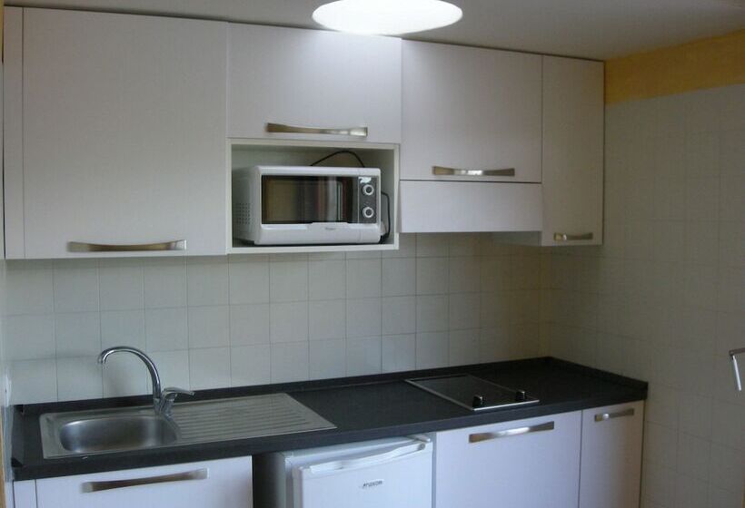 آپارتمان کلاسیک 1 خوابه, Residence Solemaremma