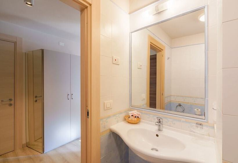 Апартаменты Комфорт 1 Спальня, Residence Solemaremma