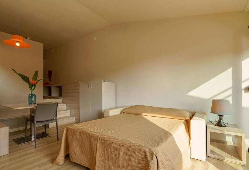 آپارتمان راحتی 1 خوابه, Residence Solemaremma