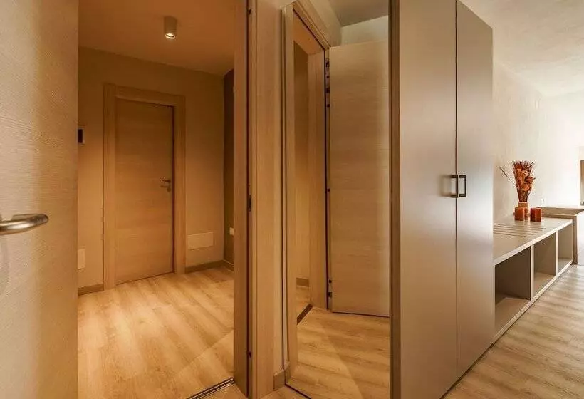 آپارتمان کامفورت 2 خوابه, Residence Solemaremma