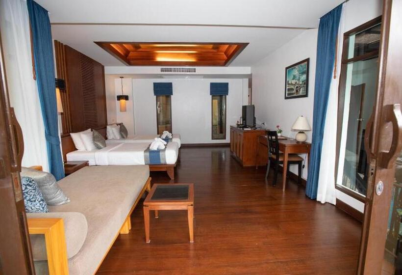 Номер Deluxe Вид на Бассейн, Railay Village Resort